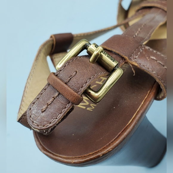 Michael Michael Kors brown leather sandals - Picture 7 of 8